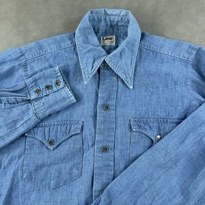 VTG 70s LEE Chambray Shirt Pearl Snap Western Mens Medium Cowboy Denim Blue J